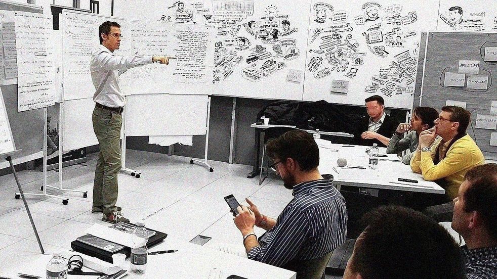 Anton Malafeev Anton Malafeev, Intelligence Sociale, cours, education, enseignement, training, conference, table rondeen cours, education, enseignement, training, conference